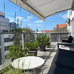 Kaupmehe Terrace Apartment, Free Parking