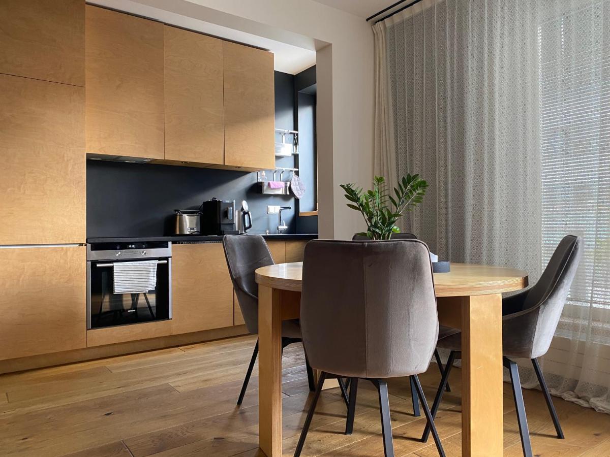 Kaupmehe Terrace Apartment, Free Parking Apartment *